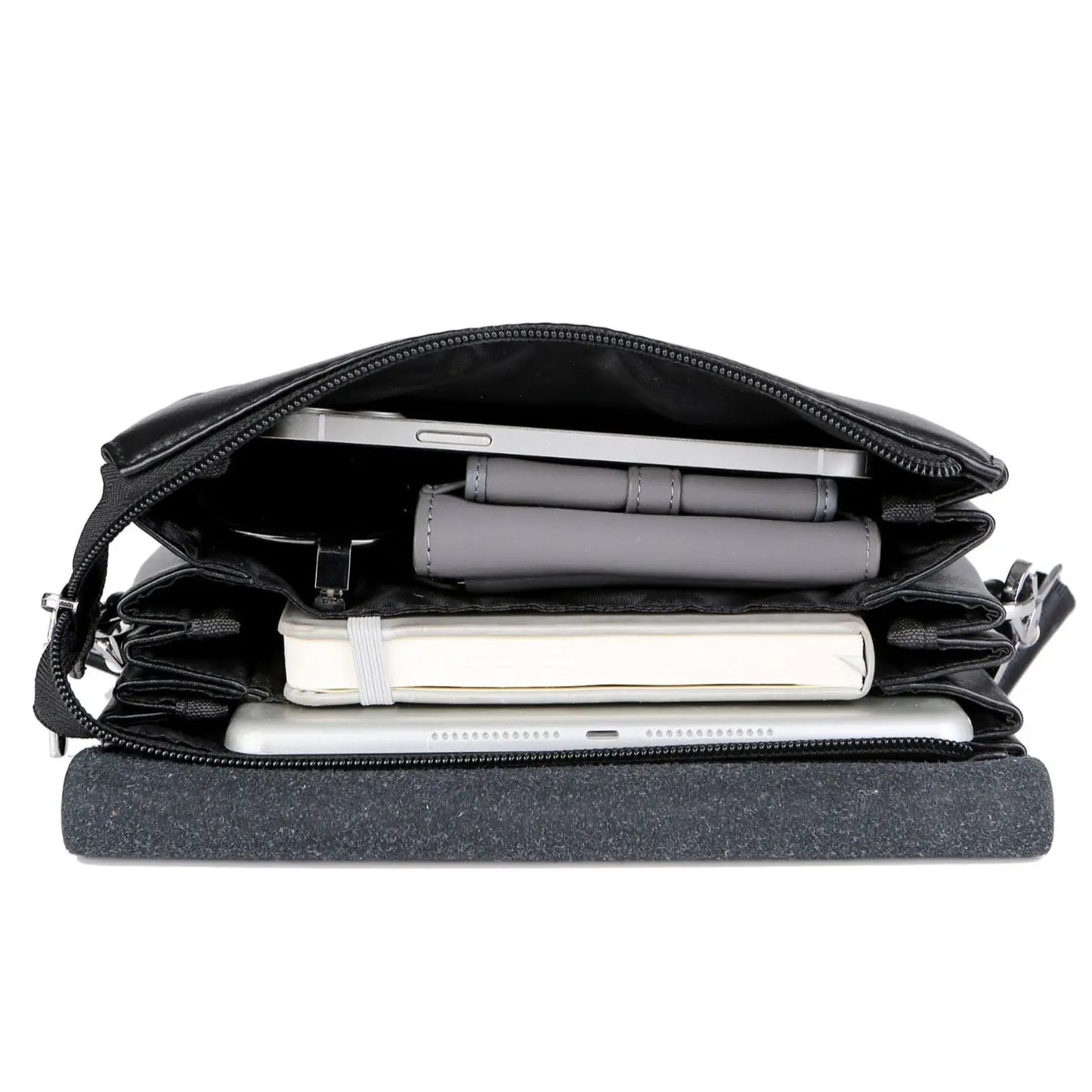 304 Stylish Men'S Vertical Crossbody Bag - Checkered Leather Shoulder Bag for Office & Casual Outings Saro Men'S Checkered Leather Shoulder Bag - Minimalist Vertical Crossbody Bag for Men