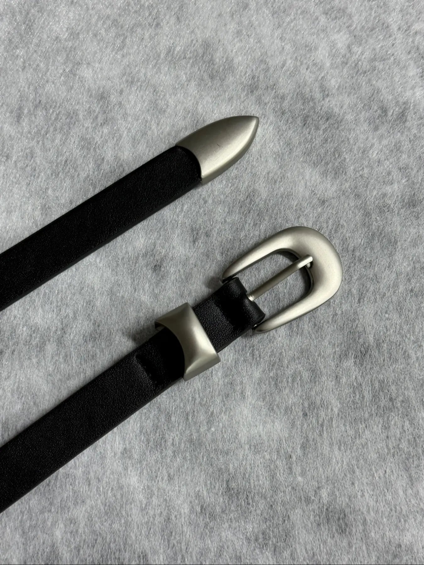 Narrow Buckle Belt Fashion Trendy Unique Simple Design Waistband Unisex Gift, Stylish Leather Strap for Men Women, Perfect Accessory Adjustable Belts Skinny Belts