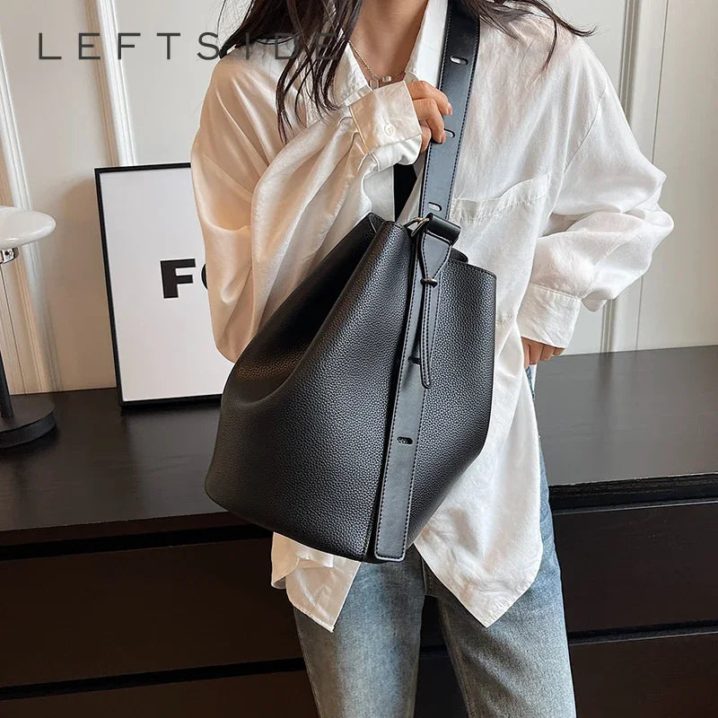 LEFTSIDE Retro Small Solid Color Leather Shoulder Bags for Women 2025 Designer Korean Fashion Female Handbags Underarm Bag